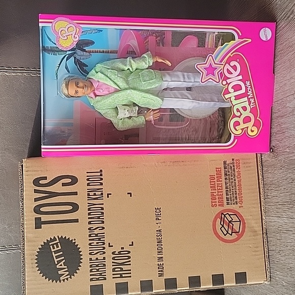 Sugar’s Daddy Ken Doll in Pastel Suit With Dog – Barbie The Movie Collectible - Picture 2 of 15